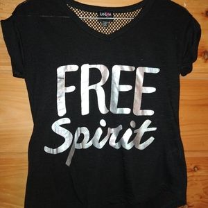 T shirt blacksize Medium 10/12 youth free spirit